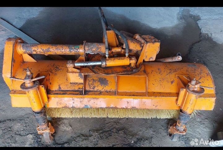 Щетка коммунальная мтз бу