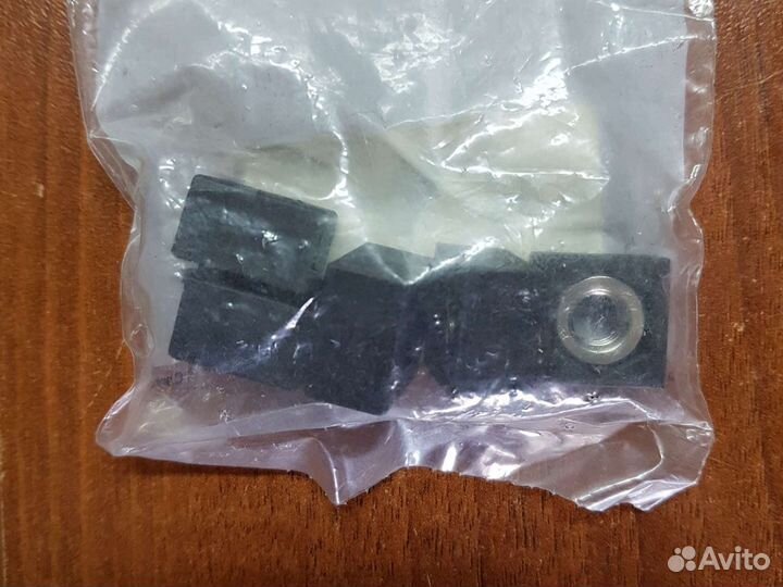 269500808 закладные, гайки BRP