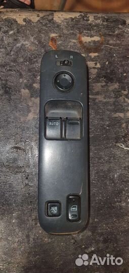 Блок кнопок стеклоподъемников suzuki grand