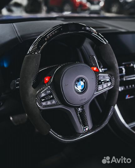 Руль BMW карбон, подогрев, дисплей, лепестки