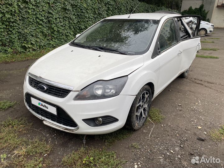 Ford Focus 2.0 МТ, 2008, битый, 85 000 км