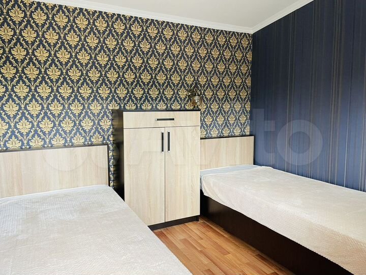 Комната 20 м² в 1-к., 1/2 эт.