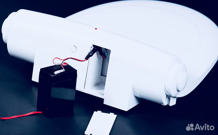 Стульчак на сиденье vip-wc робот сенсорная диспенс