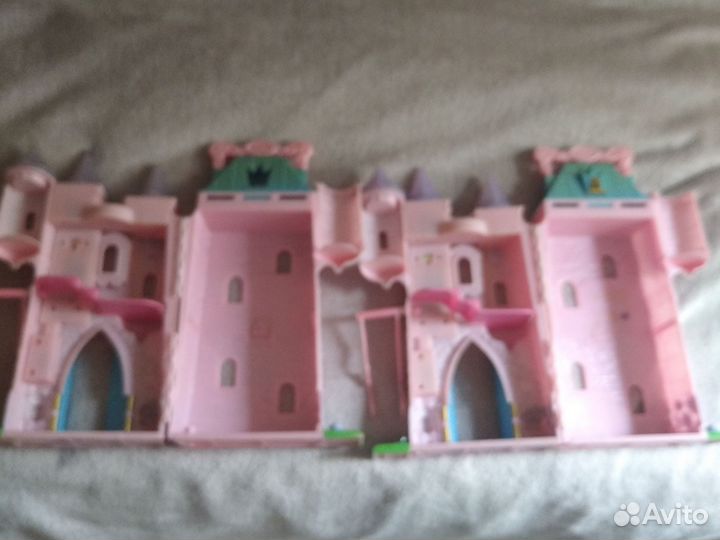 Домики (замки) для кукол - игрушки для девочек