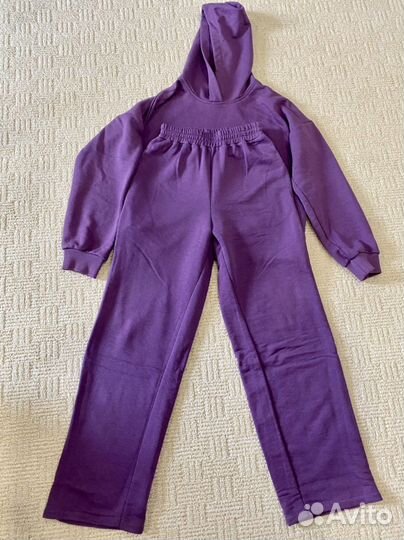 Спортивный костюм женский