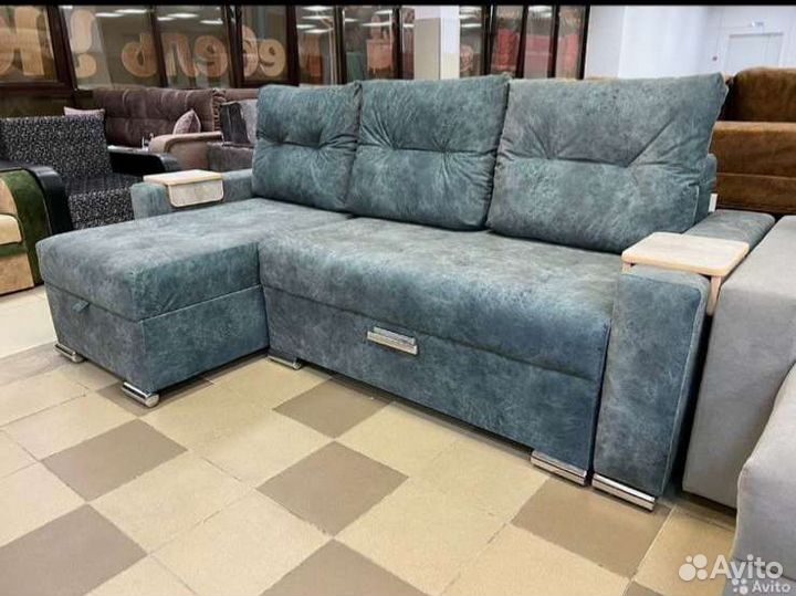 Диван угловой