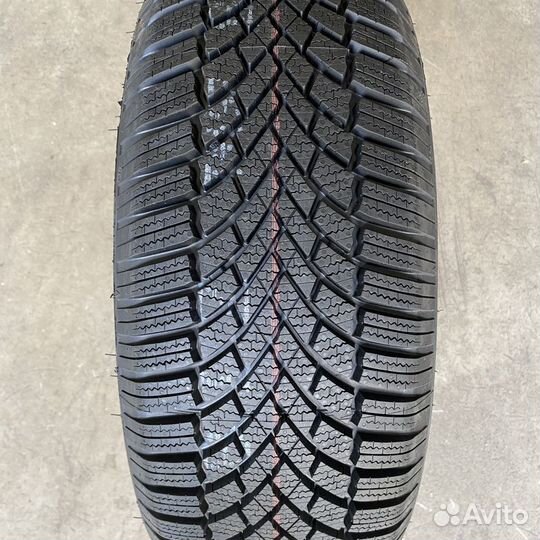 Bridgestone Blizzak LM-005 225/60 R17 103V