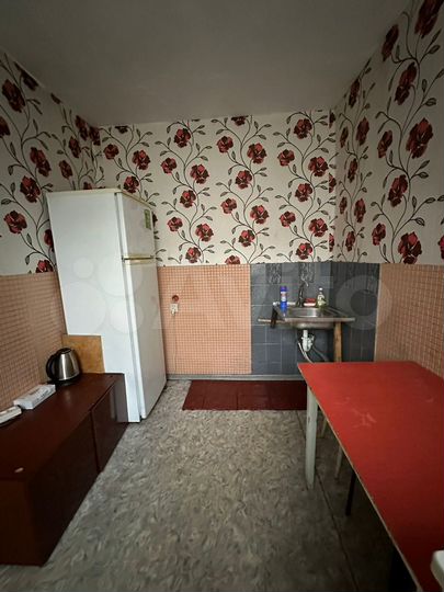 2-к. квартира, 42 м², 3/5 эт.