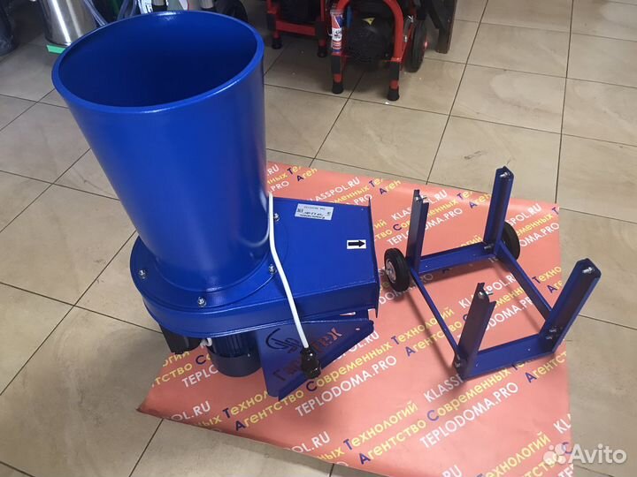 Измельчитель травы и листьев 