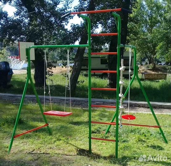 Детская площадка Уличный спортивный комплекс