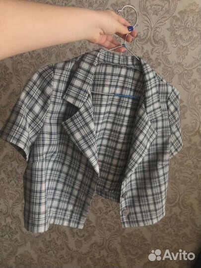 Продам школьные вещи