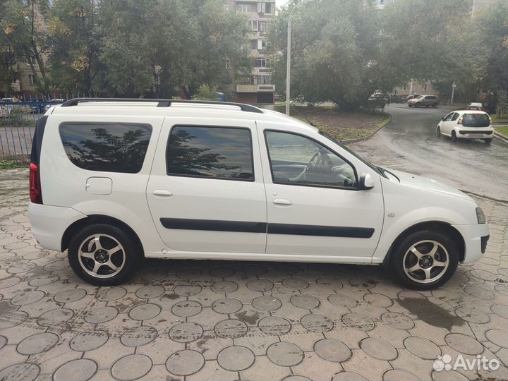 LADA Largus 1.6 МТ, 2017, 246 392 км