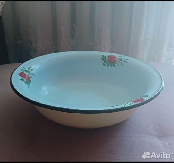 Тазик эмалированный
