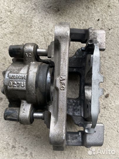 Суппорта передние и задние BMW, F30