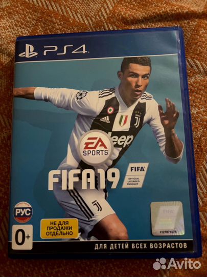 FIFA 19 на PS4