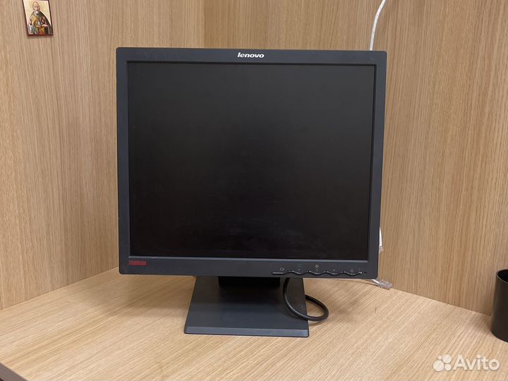 Монитор Lenovo 9227-AC6