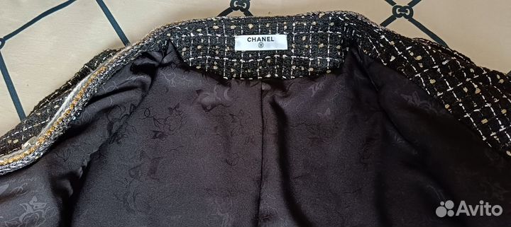 Твидовый жакет chanel