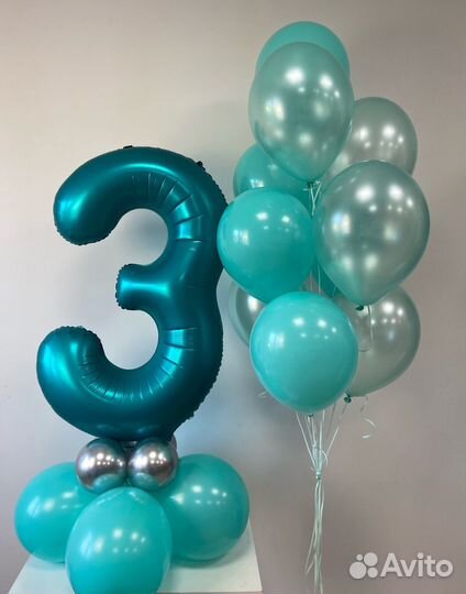 Воздушные шары и цветы