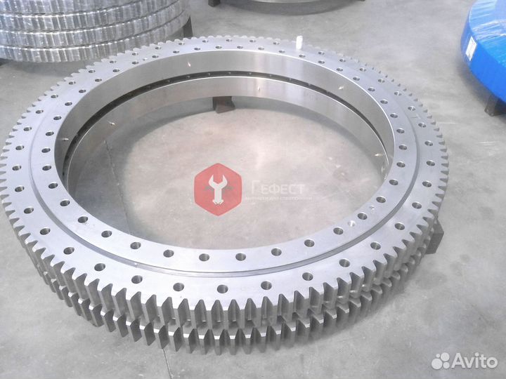 Поворотный круг R250LC-3 81EN-00051