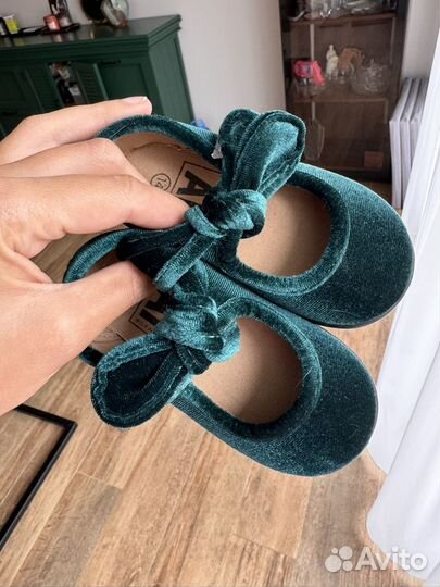 Туфельки бархатные для девочки