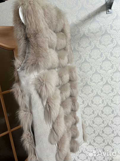 Жилетка меховая женская 40