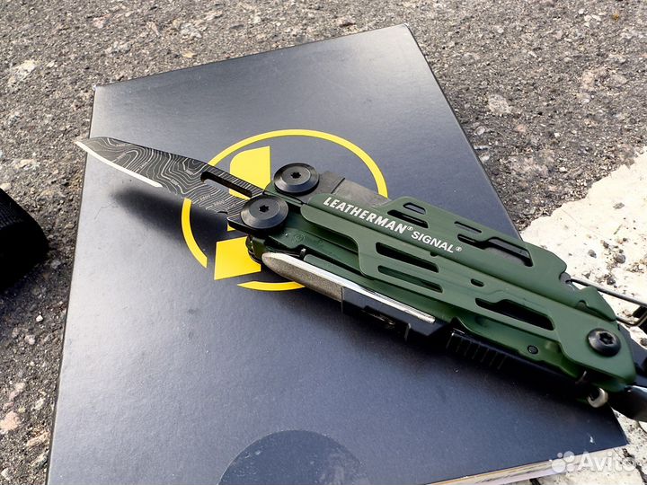 Leatherman Signal Green Topo