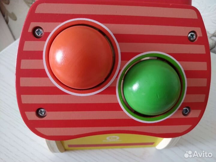 Развивающие игрушки