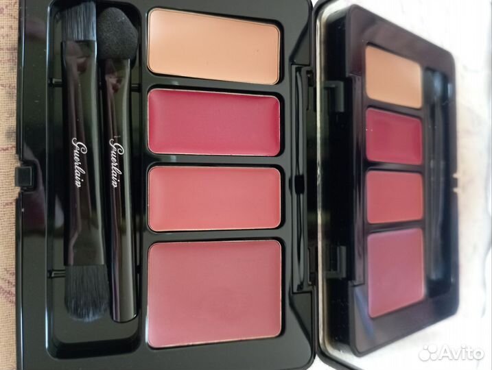Палетка с блеском для губ Guerlain