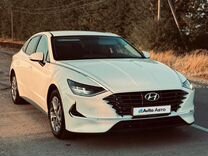 Hyundai Sonata 2.0 AT, 2020, 90 000 км, с пробегом, цена 2 650 000 руб.