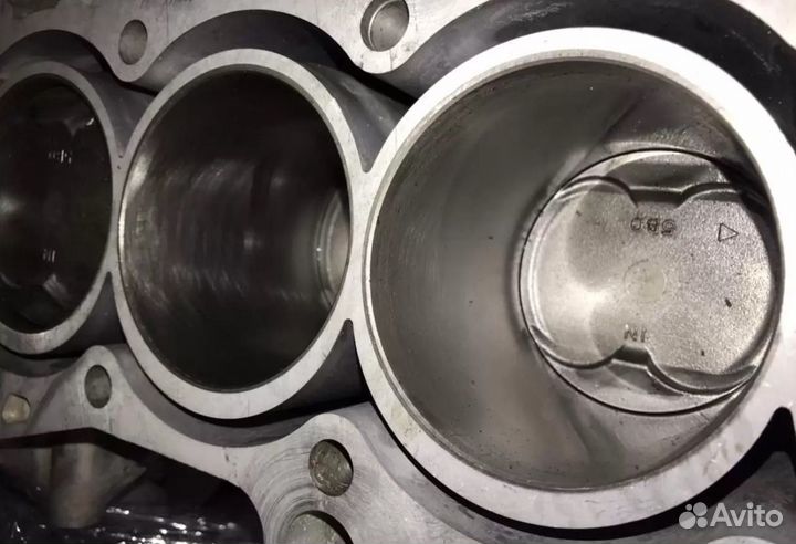 Шорт блок мотора K24W2 2.4 Honda