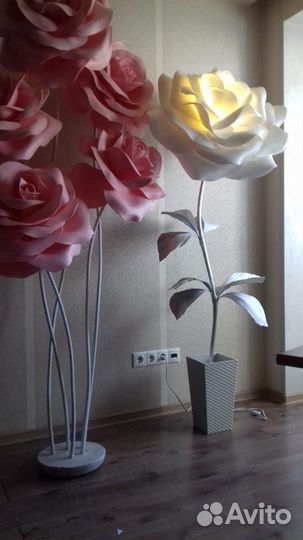 Торшер с подсветкой