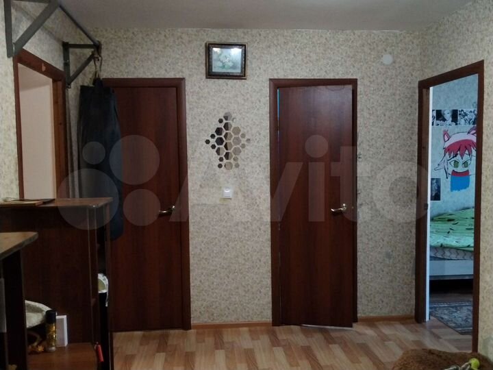 2-к. квартира, 58 м², 3/3 эт.
