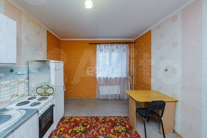 3-к. квартира, 95 м², 1/10 эт.