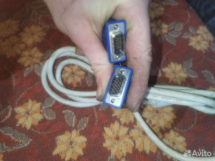 Провода питания, VGA, DVI