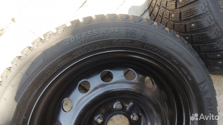 Michelin X M+S 200 205/55 R16 94T