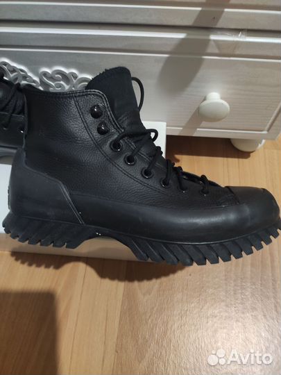 Кроссовки converse