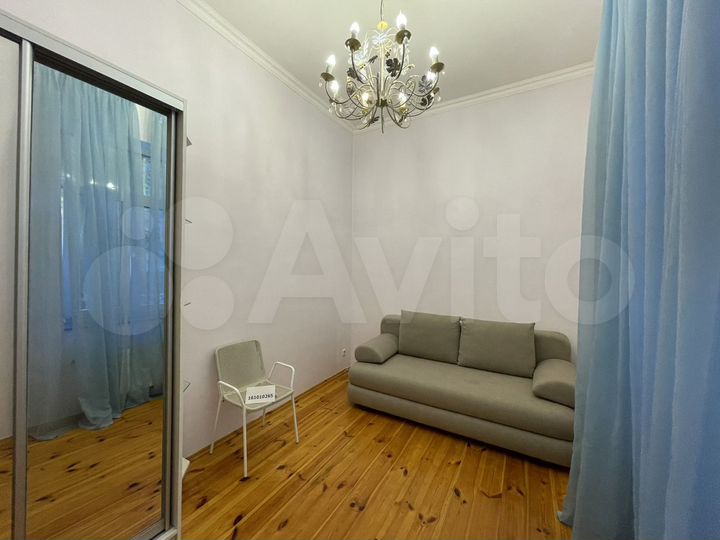 Дом 390 м² на участке 17 сот.