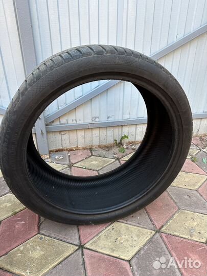 Continental ContiWinterContact TS 860S 275/35 R22 и 315/30 R22