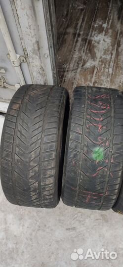 Vredestein Wintrac Xtreme S 265/40 R21 и 295/35 R21 107Y