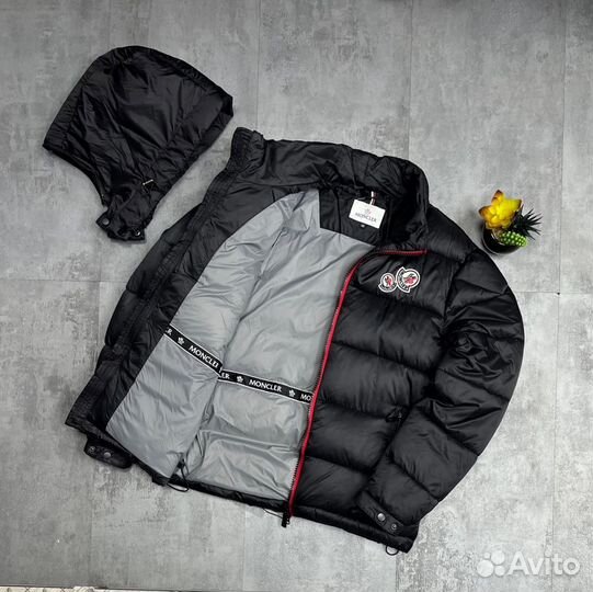 Зимняя куртка moncler