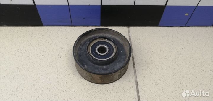 Ролик дополнительный руч. ремня Land Cruiser (150)