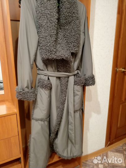 Пальто каракуль и пуховик