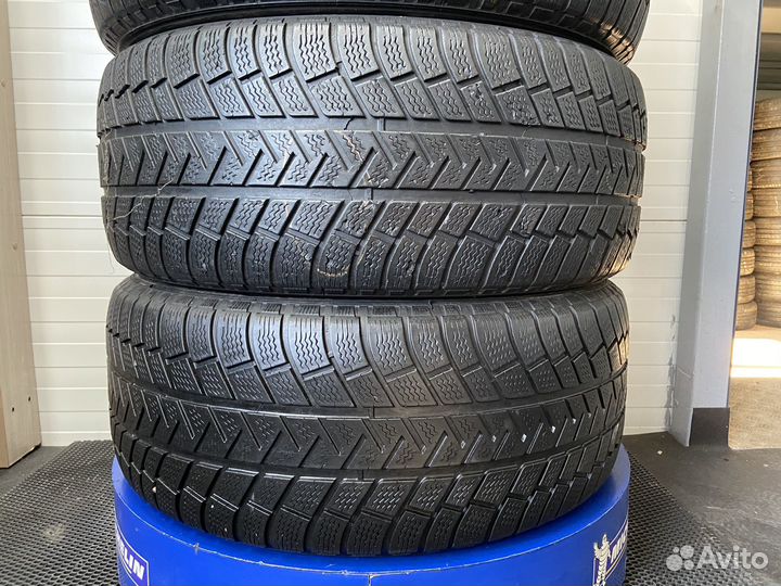 Michelin Latitude Alpin 255/55 R18 105H