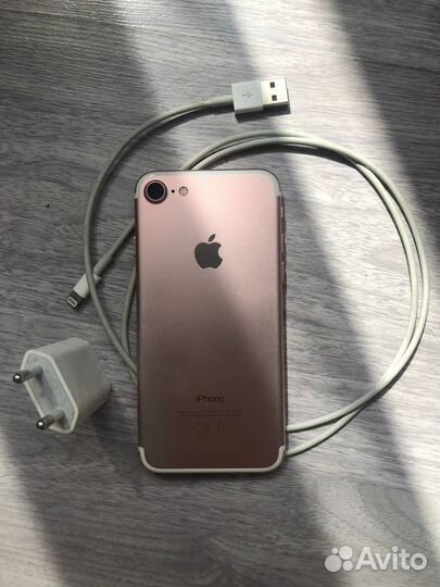 iPhone 7, 32 ГБ