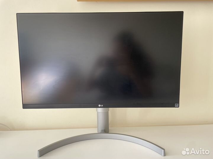 4К Монитор LG (27UK650-W)