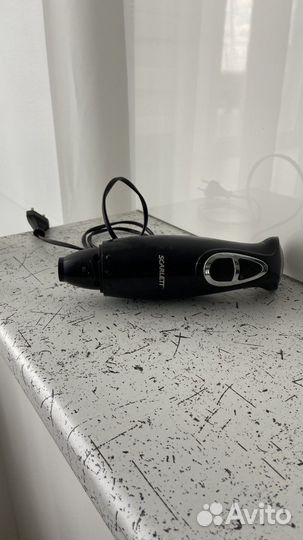 Блендер погружной scarlet