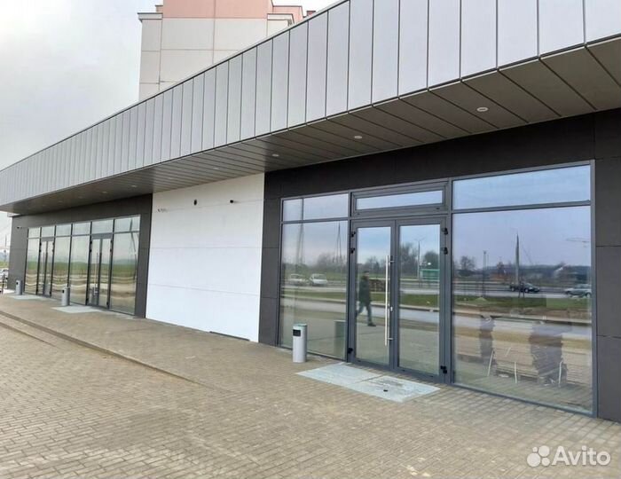 Пластиковая дверь / входная группа