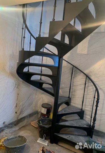 Металлокаркас для лестницы 