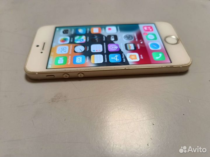 Телефон iPhone 5s
