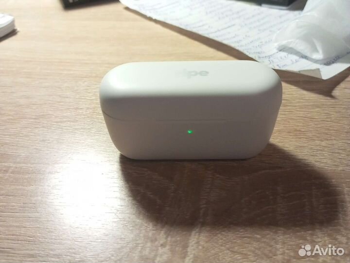 Беспроводные наушники новые